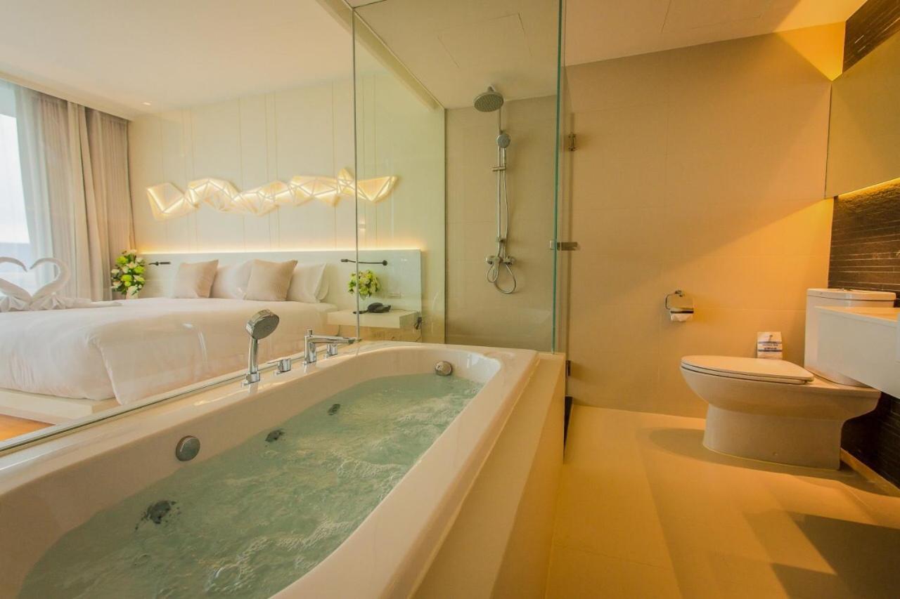 Crystal Hotel Hat Yai Quarto foto