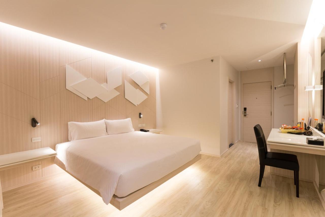 Crystal Hotel Hat Yai Exterior foto